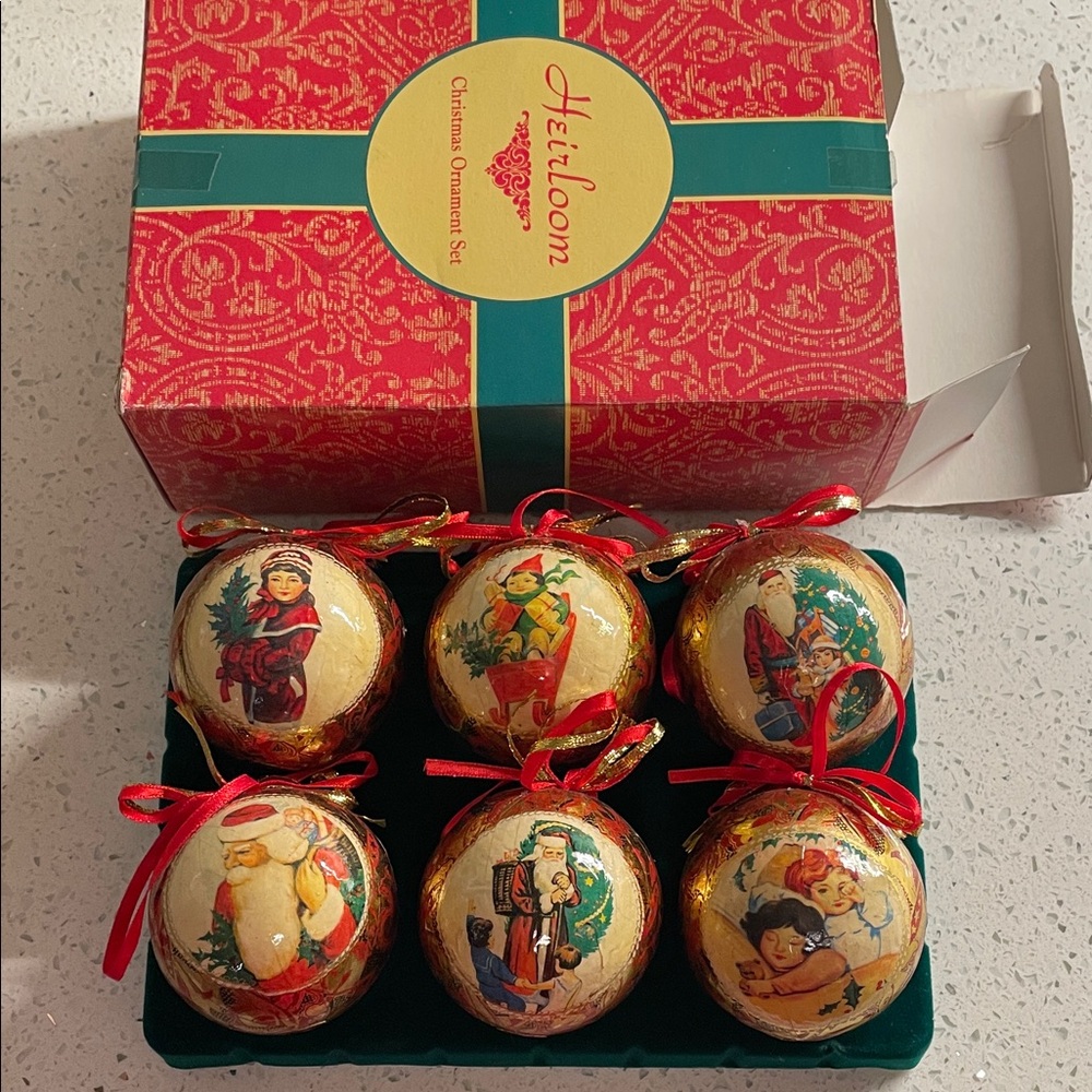 Heirloom vintage Christmas ornament set - Paper mache
